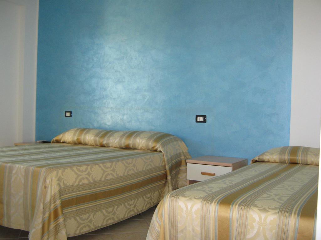 Bed And Breakfast Cirelli Scalea Bilik gambar